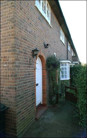 38 Neale Close